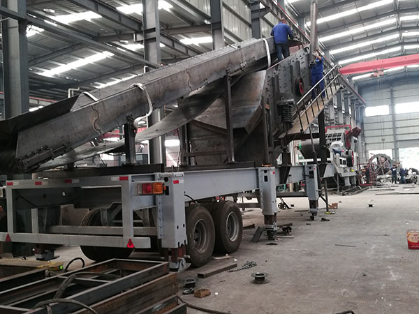 二百多萬(wàn)的移動(dòng)破碎站
