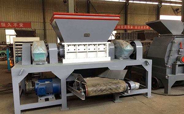 塑料撕碎機(jī) 塑料撕碎機(jī)